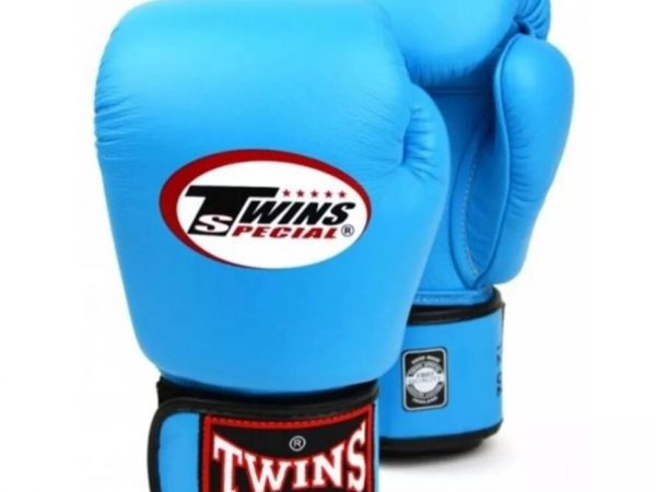 Боксерские перчатки Twins Special BGVL-3, Таиланд 8 oz Blue