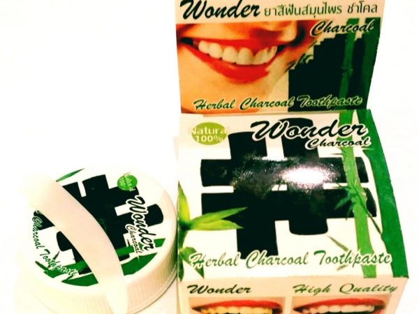 Черная зубная паста с углем бамбука, Таиланд, 25 гр / Herbal Charcoal Toothpaste