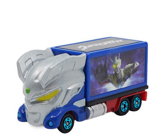 TOMICA Vehicle Toy Ultraman UTC-02 Zero Multi-Color