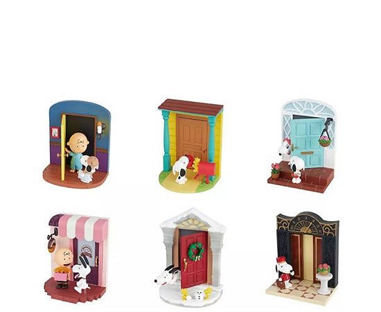 DEES SUPREME Blind Box Snoopy's Door Story Multi-Color
