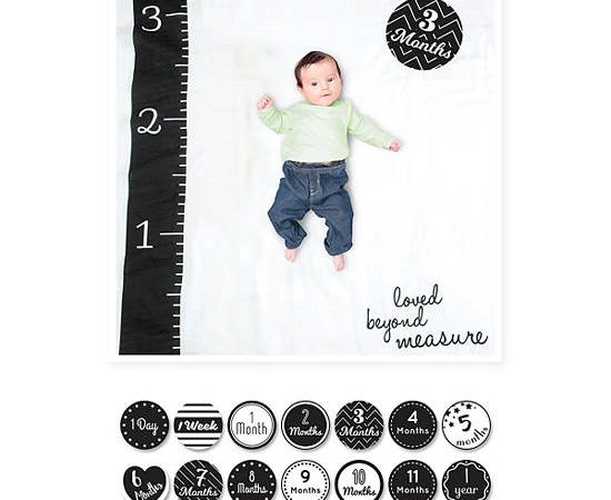 LULUJO Baby’s First Year Cotton Muslin Swaddle & 14 Cards Set - Loved Beyond Measure