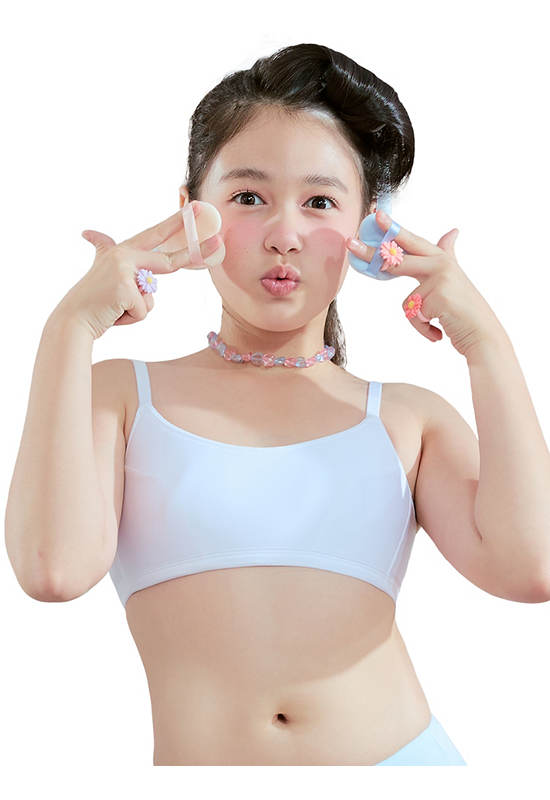 WACOAL Kids Bra Bloom Step 3 Wireless bra White