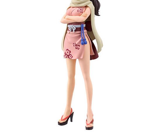 Bandai Figure One Piece  Shinobu Multi-Color