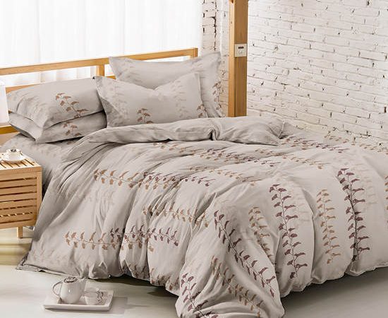 LUCKY MATTRESS 3.5 Ft. Md 036 Micro Touch Flower Style Duvet  60 X 80 Inches (152X203 CM.)  Brown